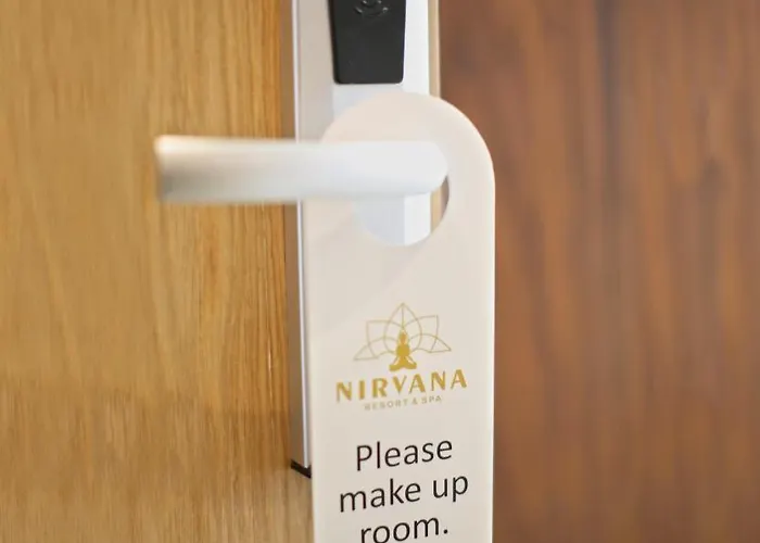 Nirvana Resort&spa Resort *