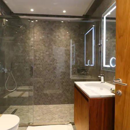 Üdülőközpont Nirvana & Fusha-Kruja