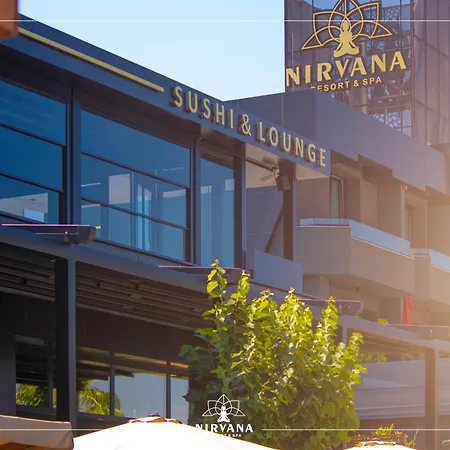 Üdülőközpont Nirvana & *